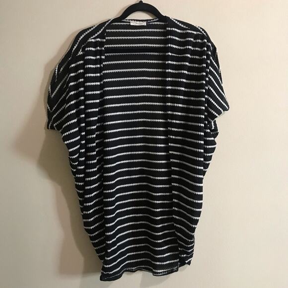 Olivia Rae Open Front Dolman Sleeve Cardigan Size M - Picture 2 of 6